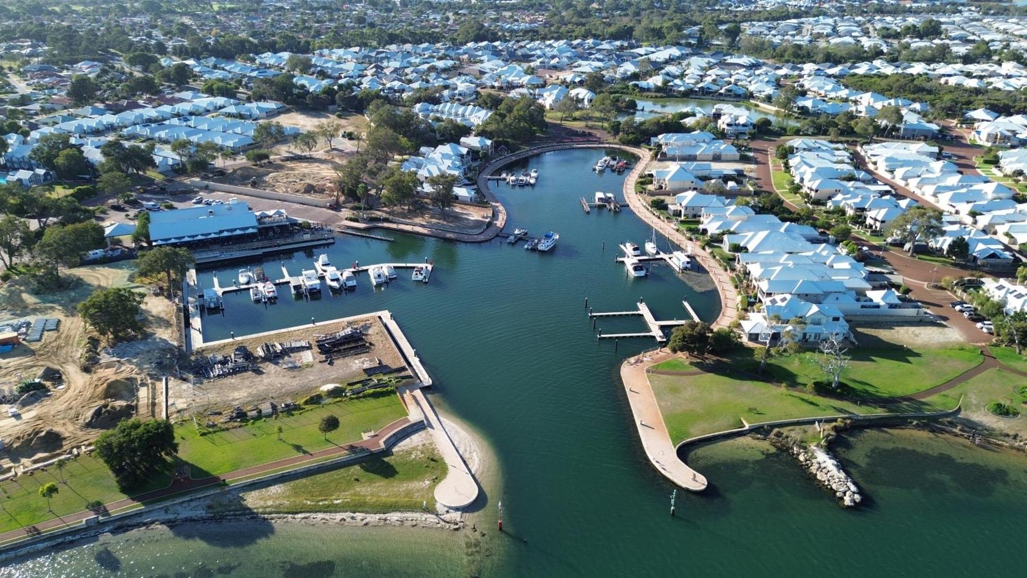 Mandurah Quay Resort Exterior photo