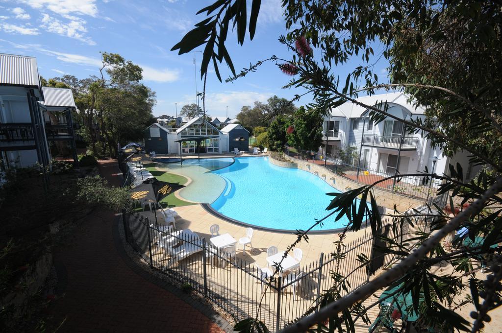 Mandurah Quay Resort Exterior photo