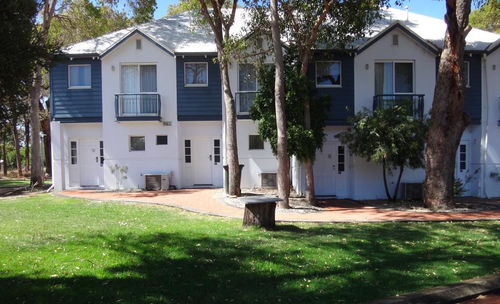 Mandurah Quay Resort Exterior photo