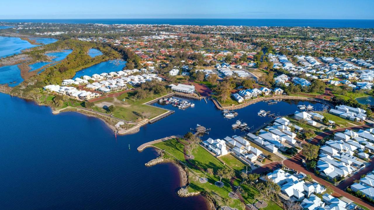 Mandurah Quay Resort Exterior photo
